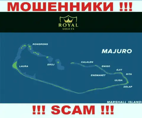 Избегайте взаимодействия с мошенниками RoyalGoldFX Com, Маджуро, Маршалловы Острова - их официальное место регистрации